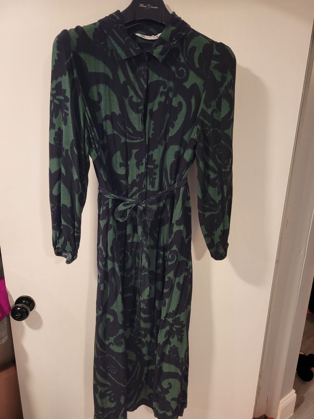 Zara Black and Forest Green Patterned Button-Front Dress